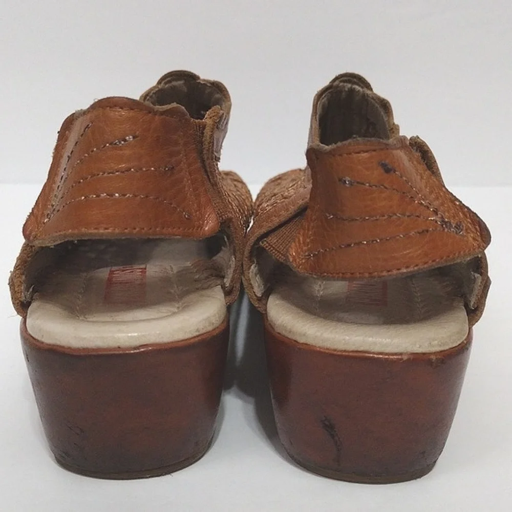 Pikolinos Floral Laser Cut Tan Leather Slingback Sandals US 6 Boho Summer Chic - Picture 13 of 15